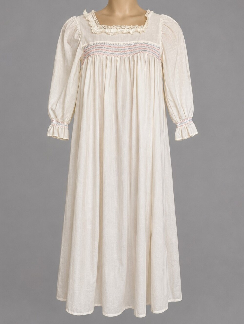 Vintage Handmade Hand Smocked Cotton Nightgown White Prairie Cottagecore Medium